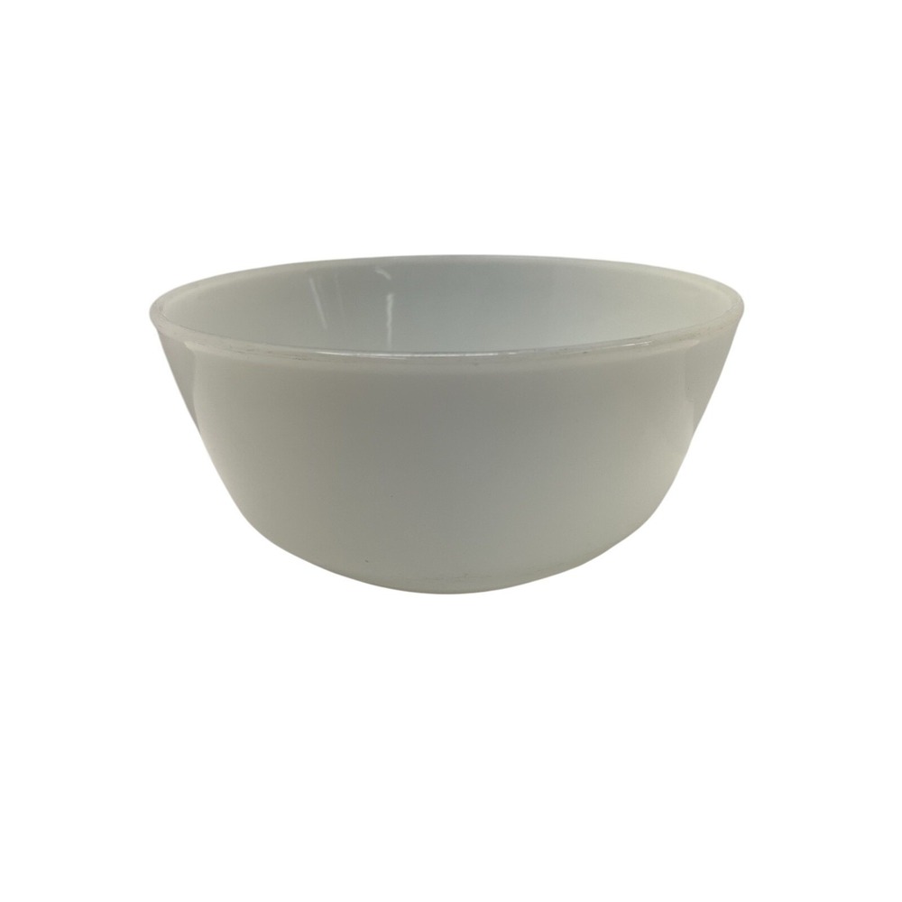 VTG MCM‎ Fire King Opal Matte White Mixing Bowl 8.25"wide X 4.25" Tall
